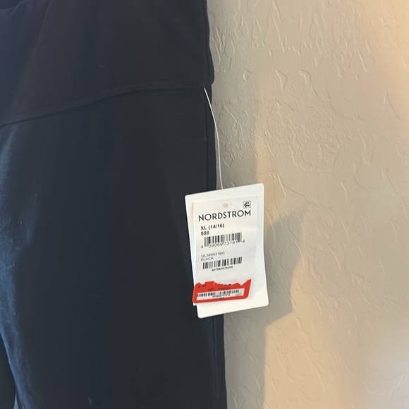 Zella Girls pink crop and Nordstrom black leggings XL size 14 - Picture 6 of 8